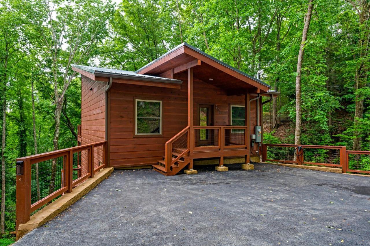 New Cozy Mountain Cabin Hot Tub Near Downtown Gatlinburg Buitenkant foto